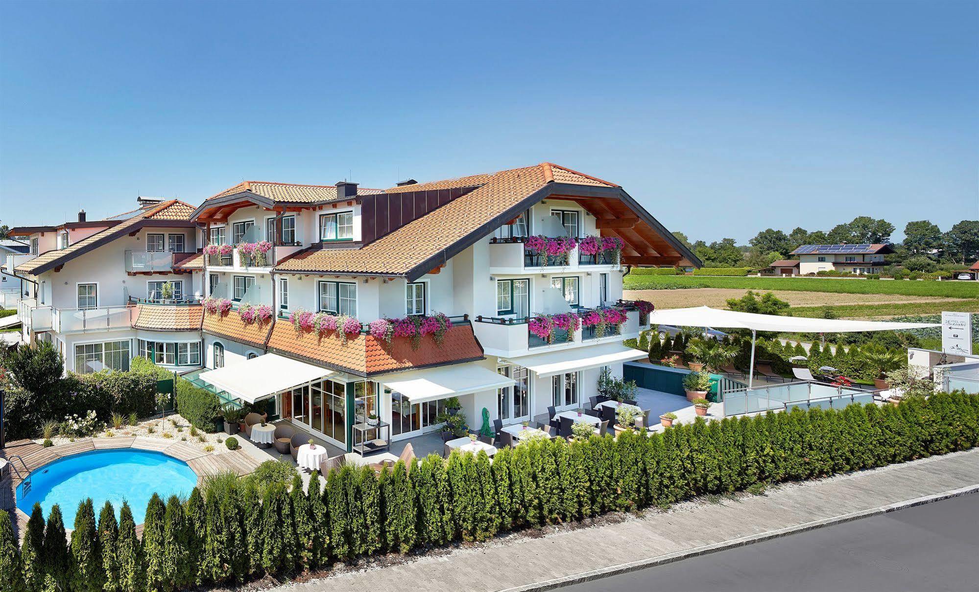 Gabi Hotel 4*